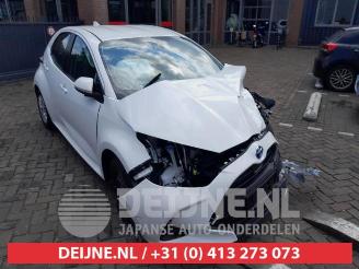 Auto da rottamare Toyota Yaris Yaris IV (P21/PA1/PH1), Hatchback, 2020 1.5 12V Hybrid 115 2021/7