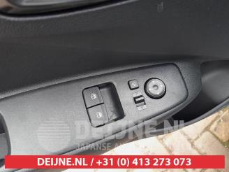 Hyundai I-10 i10, Hatchback, 2019 1.0 12V picture 11