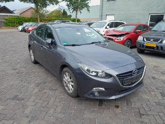 Damaged car Mazda 3  2015/6