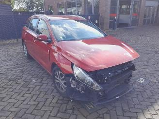 krockskadad bil auto Hyundai I-30  2018/1