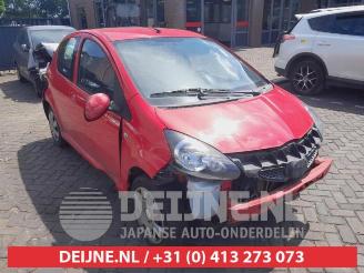Salvage car Toyota Aygo Aygo (B10), Hatchback, 2005 / 2014 1.0 12V VVT-i 2006/3