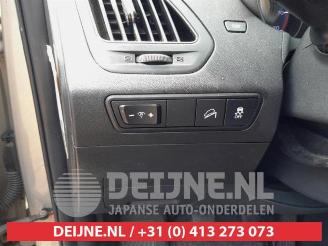 Hyundai Ix35 iX35 (LM), SUV, 2009 / 2015 2.0 16V picture 17