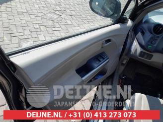 Honda Insight Insight (ZE2), Hatchback, 2009 / 2014 1.3 16V VTEC picture 11