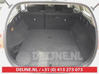 Toyota Auris Touring Sports Auris Touring Sports (E18), Combi, 2013 / 2018 1.8 16V Hybrid picture 13
