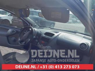 Toyota Aygo Aygo (B10), Hatchback, 2005 / 2014 1.0 12V VVT-i picture 13