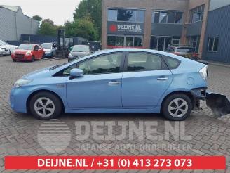 Toyota Prius Prius (ZVW3), Hatchback, 2009 / 2016 1.8 16V Plug-in picture 4