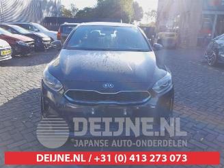 Kia Cee d Ceed (CDB5/CDBB), Hatchback 5-drs, 2018 1.4 T-GDI 16V picture 2