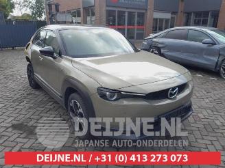 demontáž osobní automobily Mazda MX-30 MX-30, SUV, 2020 e-SkyActiv R-EV 170 2023/11