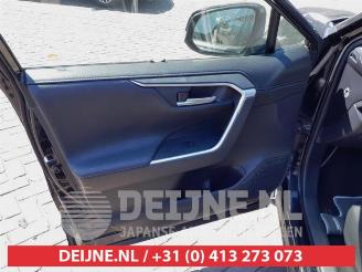 Toyota Rav-4 RAV4 (A5), Terreinwagen, 2018 2.5 Hybrid 16V AWD picture 10