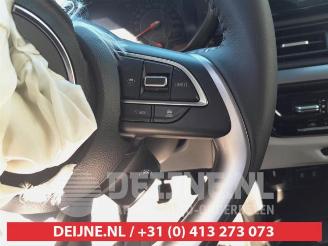 Suzuki Swift Swift (ZCE/ZDE), Hatchback 5-drs, 2023 1.2 VVT 12V Hybrid picture 20