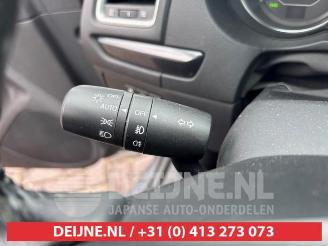 Mazda 6 6 (GJ/GH/GL), Sedan, 2013 2.2 SkyActiv-D 150 16V picture 15