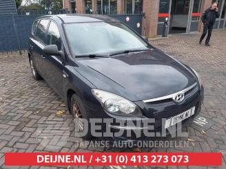 demontáž osobní automobily Hyundai I-30 i30 Crosswagon (WWH), Combi, 2007 / 2012 1.4 CVVT 16V 2010/8