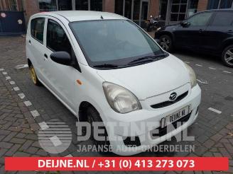 demontáž osobní automobily Daihatsu Cuore Cuore (L251/271/276), Hatchback, 2003 1.0 12V DVVT 2008/8