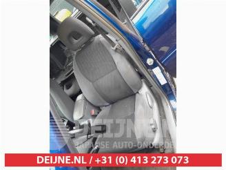 Toyota Rav-4 RAV4 (A2), Terreinwagen, 2000 / 2005 2.0 16V VVT-i 4x4 picture 14