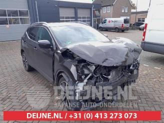 Vrakbiler auto Nissan Qashqai Qashqai (J11), SUV, 2013 1.2 DIG-T 16V 2014/11