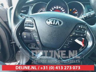 Kia Cee d Cee'd Sportswagon (JDC5), Combi, 2012 / 2018 1.0i T-GDi 12V 120 picture 20