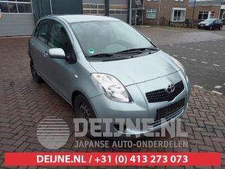 Autoverwertung Toyota Yaris Yaris II (P9), Hatchback, 2005 / 2014 1.3 16V VVT-i 2006/2