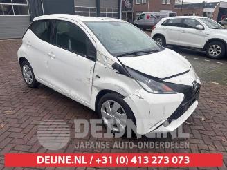 Auto da rottamare Toyota Aygo Aygo (B40), Hatchback, 2014 1.0 12V VVT-i 2017/10