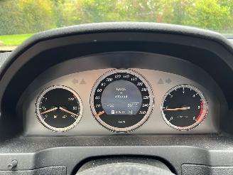 Mercedes C-klasse c200 cdi Avantgarde picture 9