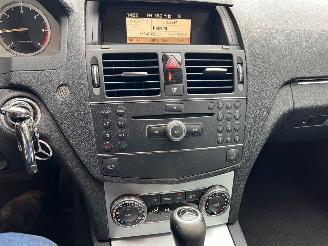 Mercedes C-klasse c200 cdi Avantgarde picture 11