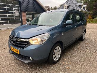 Coche accidentado Dacia Lodgy 1.2 TCe Laureate 5p 2014/10