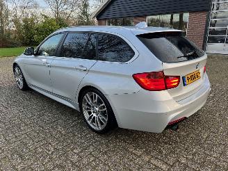 BMW 3-serie 320i M-sport aut. *pano* picture 4