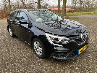skadebil auto Renault Mégane 1.5 dCi Automaat Business Zen 2020/7