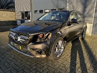 Schadeauto Mercedes GLC 350D  4 MATIC / PANODAK / LEER / VEEL OPTIES 2017/3