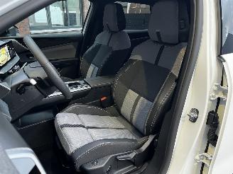 Opel Grandland 1.2 Turbo Hybrid / AUTOMAAT / NAVI / 360CAM / NIEUWSTE MODEL picture 7