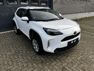 Toyota Yaris Cross 1.5 Hybrid AUTOMAAT / CAMERA / APPLE CARPLAY picture 3