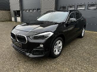 uszkodzony samochody osobowe BMW X2 SDrive 18i AUTOMAAT / NAVI / CRUISE / PDC 2020/1