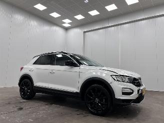 krockskadad bil auto Volkswagen T-Roc 1.0 TSI Style Navi Clima 2021/1