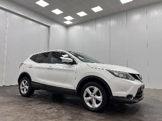 skadebil auto Nissan Qashqai 1.2 Edition Panoramadak Navi Clima 2014/4