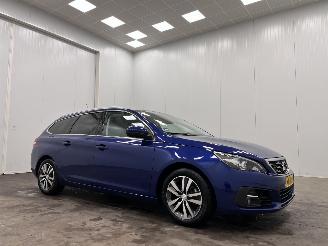 Unfallwagen Peugeot 308 SW 1.2 PureTech Panoramadak Navi Clma 2019/1