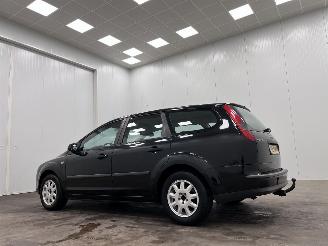 Ford Focus Wagon 1.6i Airco picture 3