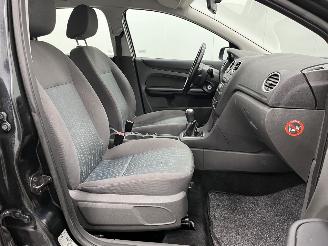 Ford Focus Wagon 1.6i Airco picture 9