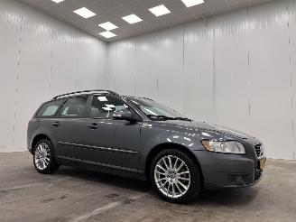 krockskadad bil auto Volvo V-50 1.8i Sport Clima 2009/9