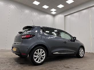 Renault Clio 0.9 TCe Intens 5-drs Navi Clima picture 2