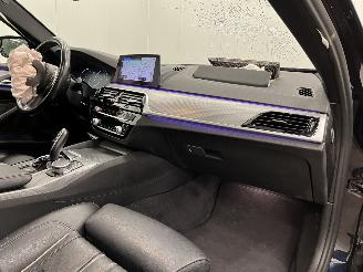 BMW 5-serie Touring 520i Autom. M-Sport Panoramadak Navi Clima picture 16