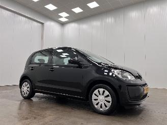 Schadeauto Volkswagen Up! 1.0 BMT Move-up! 5-drs Airco 2017/7
