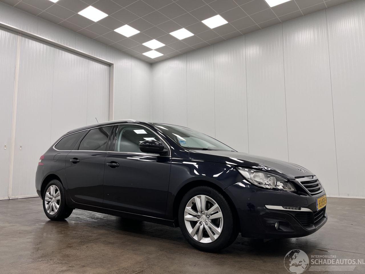 Peugeot 308 1.6 BlueHDI Executive Panoramadak Navi Clima