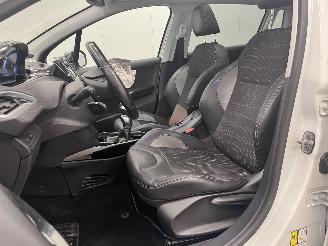 Peugeot 2008 1.2 PureTech Allure Panoramadak Navi Clima picture 9