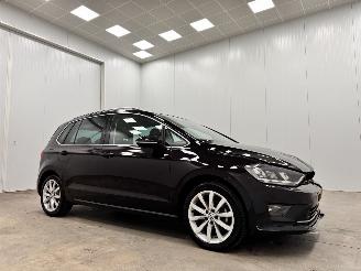 Vaurioauto  passenger cars Volkswagen Golf Sportsvan 1.4 TSI DSG Airco Clima 2016/7