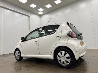 Toyota Aygo 1.0 5-drs picture 3
