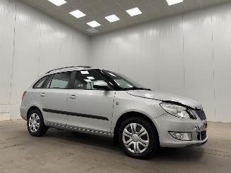 Damaged car Skoda Fabia Combi 1.2 TSI Navi Clima 2013/10