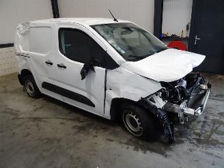 Auto da rottamare Opel Combo 1.5 CDTI 2021/12