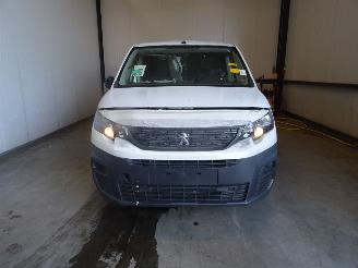 Sloopauto Peugeot Partner 1.6 HDI 2022/11