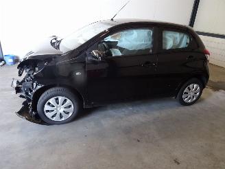 disassembly passenger cars Peugeot 108 1.0 VVT-I 2021/9