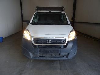 Sloopauto Peugeot Partner 1.6 HDI 2015/6