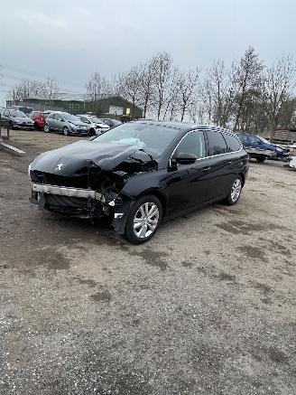 Auto da rottamare Peugeot 308 1.6 blue hdi 2015/1